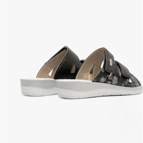 1361 Ladies Slip-On Mule Sandals Black