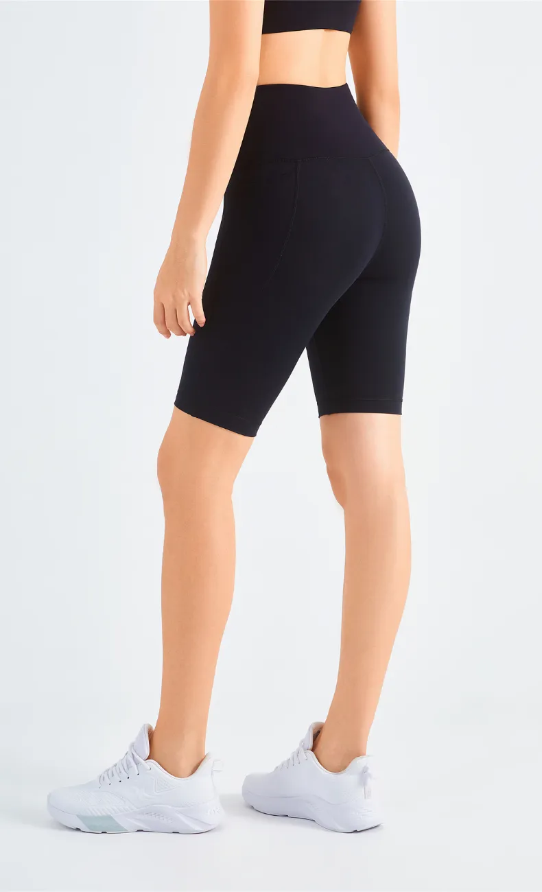 Isis High-Waist Seamless Biker Short With Pocket