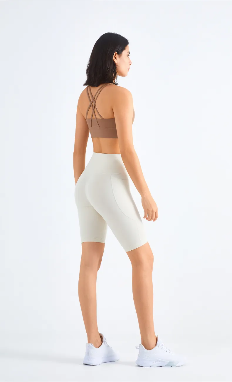 Isis High-Waist Seamless Biker Short With Pocket