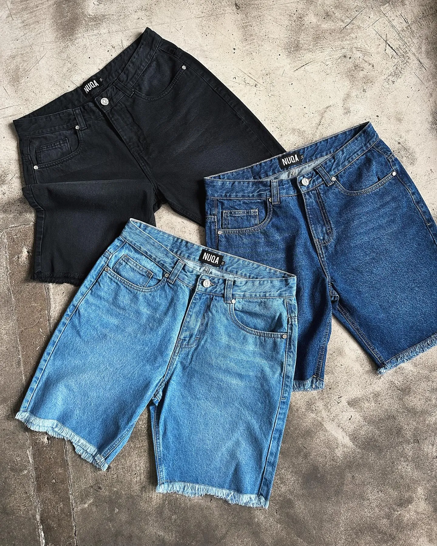 Regular Fit Denim Short - Carbón