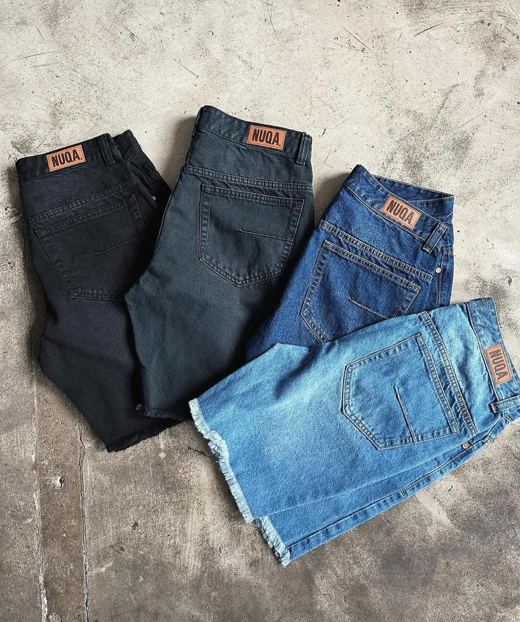 Regular Fit Denim Short - Carbón