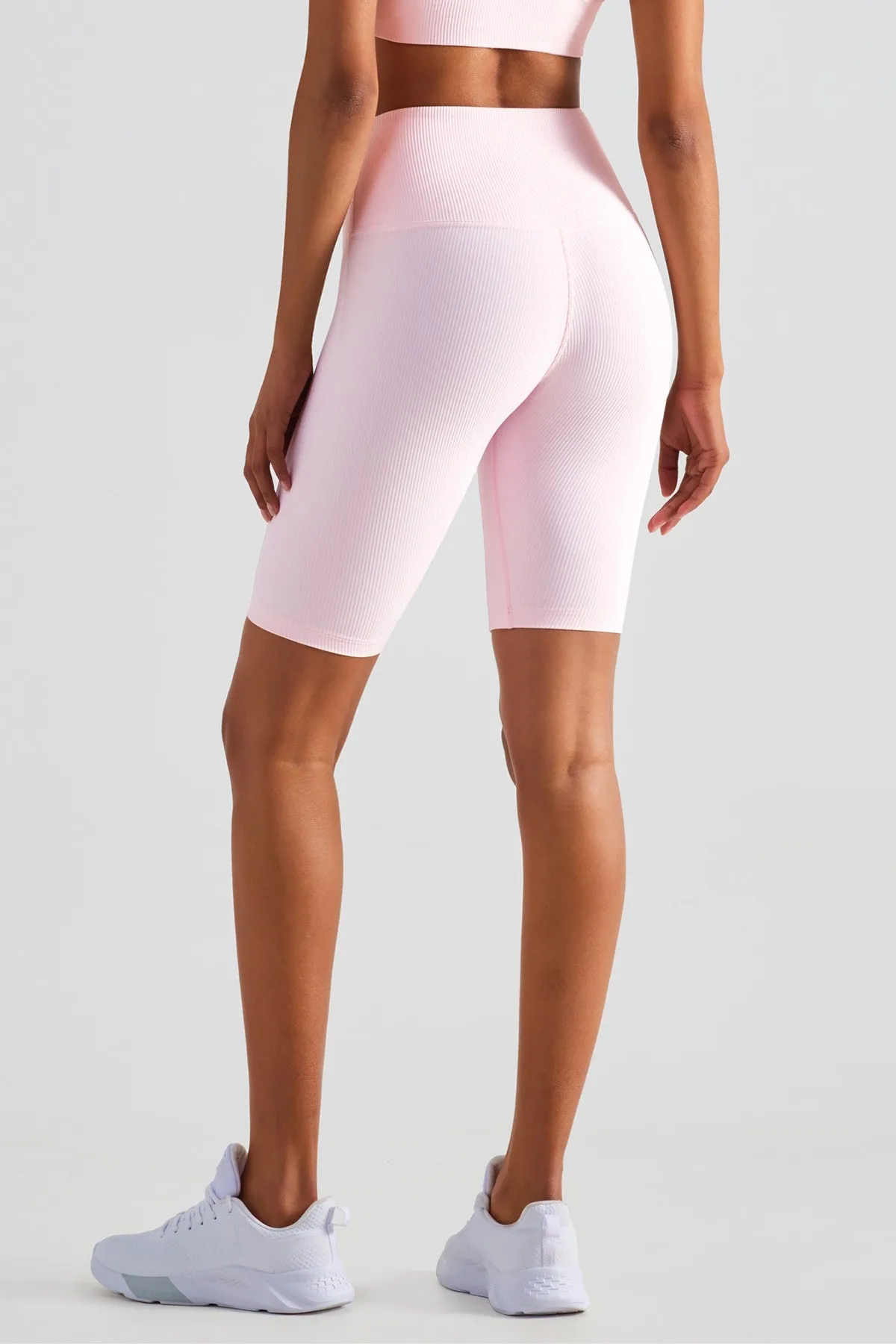 Ribbed Seamless Yoga Shorts