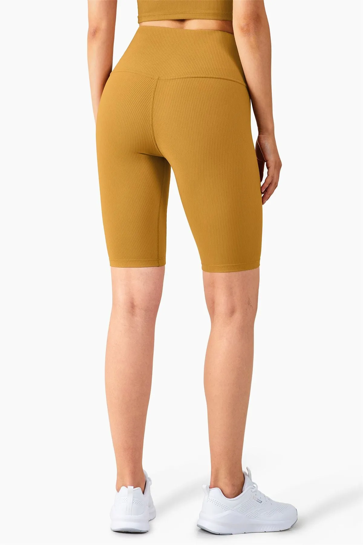 Ribbed Seamless Yoga Shorts