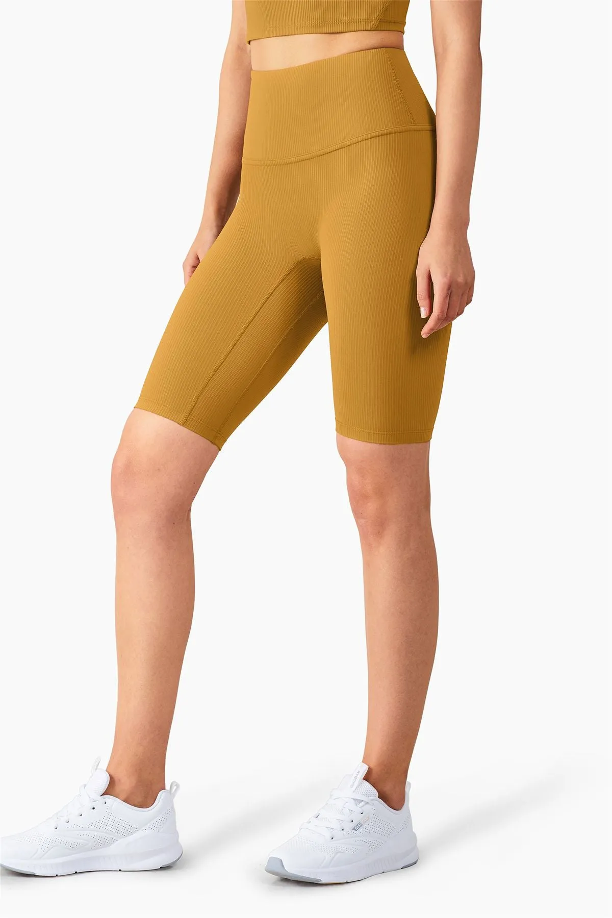 Ribbed Seamless Yoga Shorts