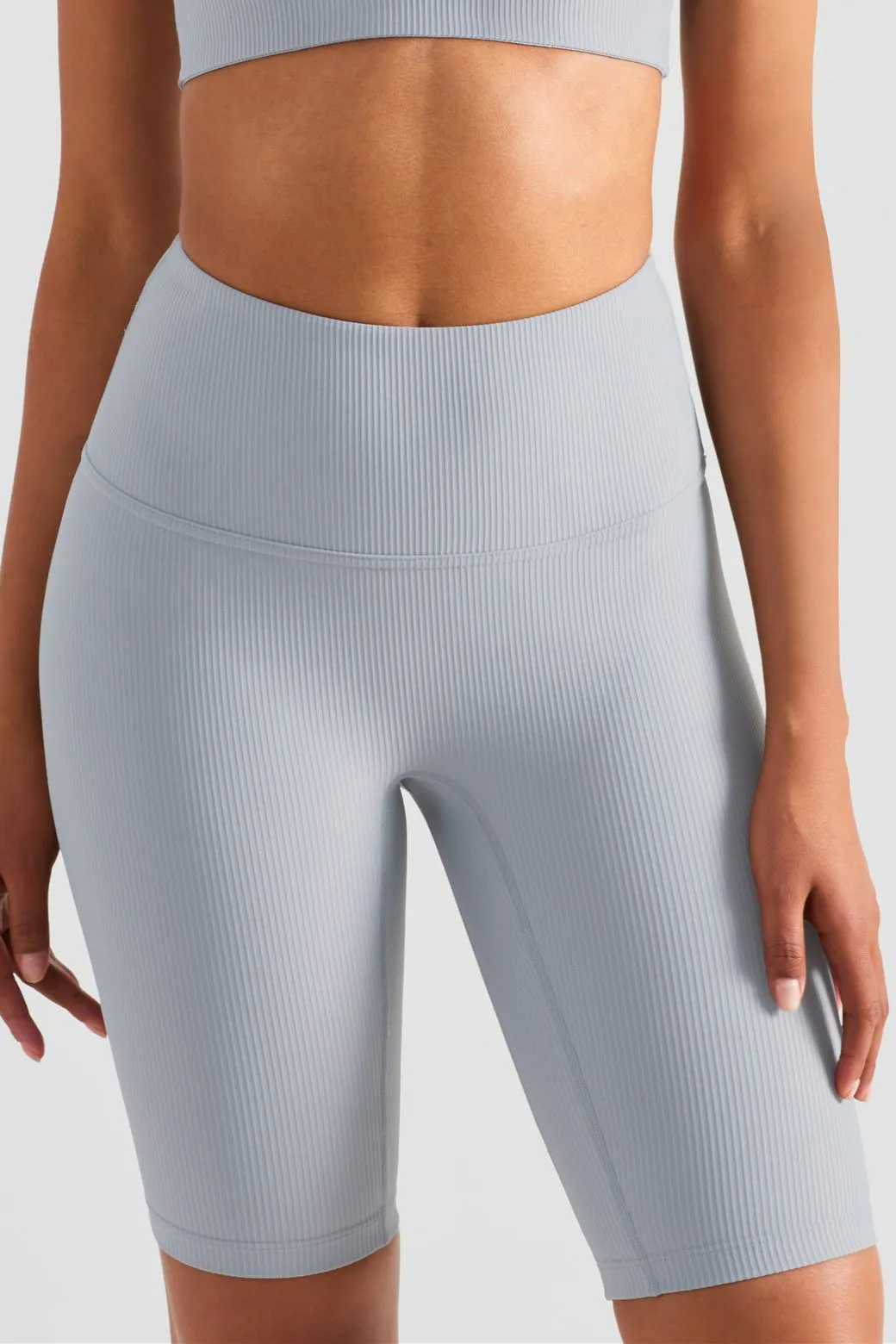 Ribbed Seamless Yoga Shorts