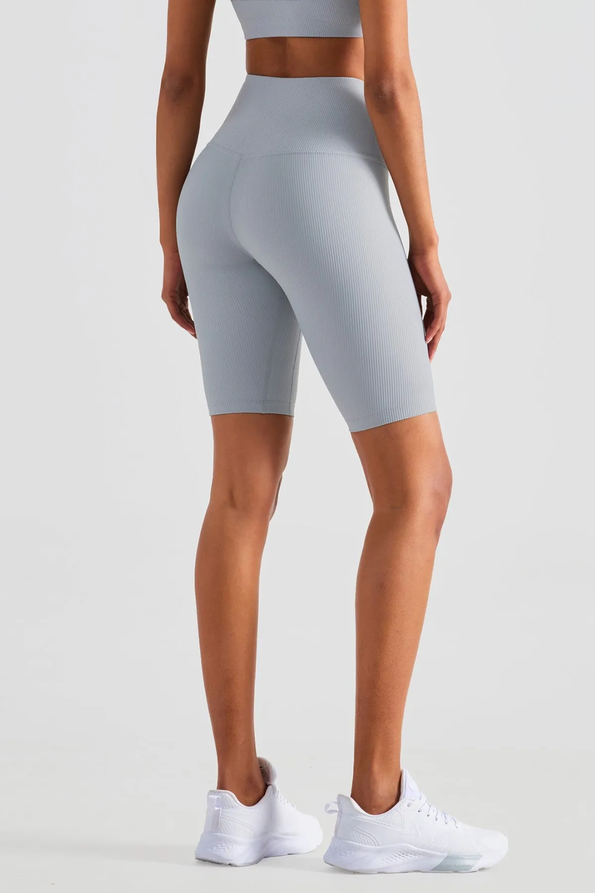 Ribbed Seamless Yoga Shorts