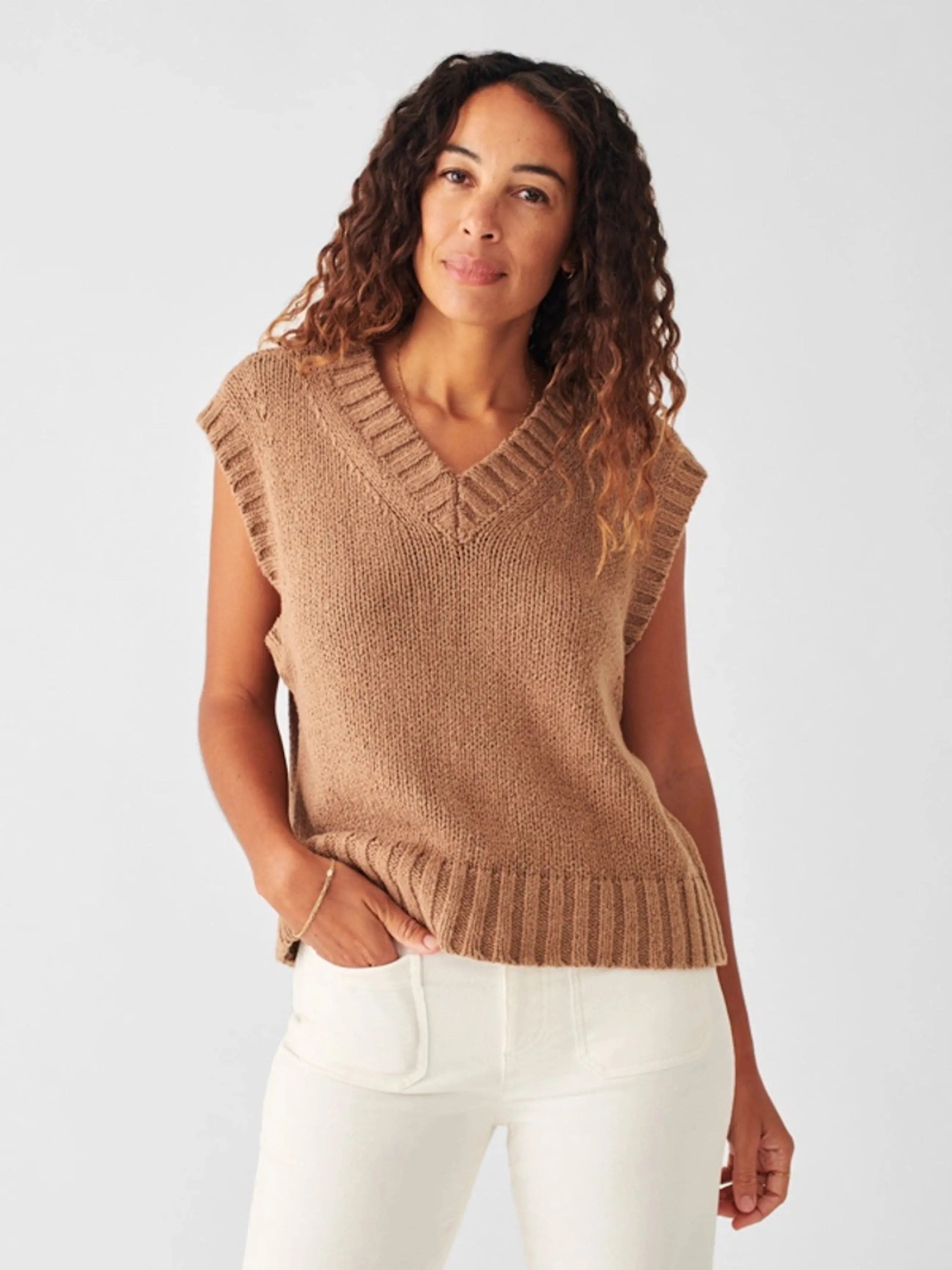 Sweater Vest in Falafel